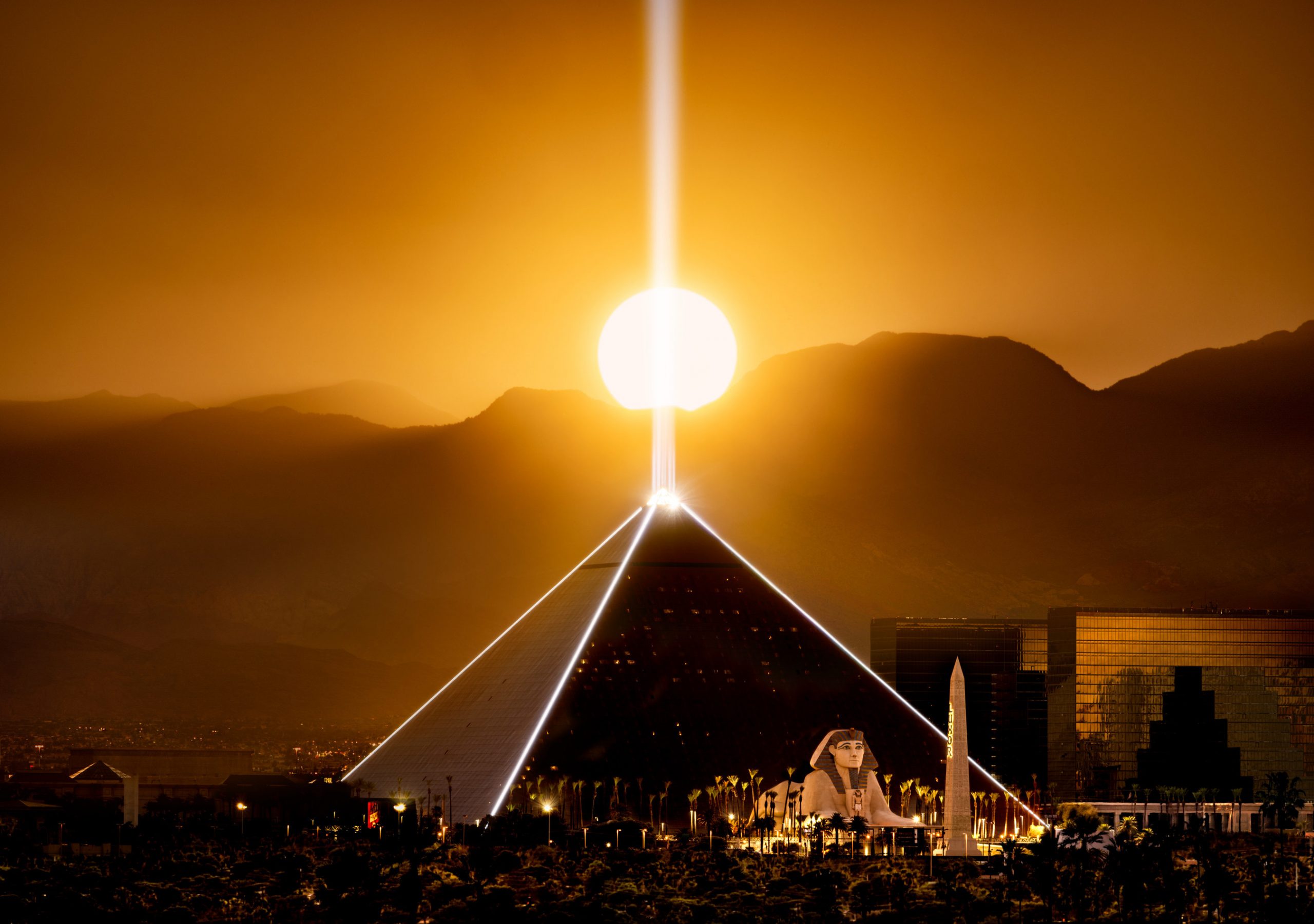 Luxor In Las Vegas – America’s Got Talent Las Vegas LIVE November 4, 2021