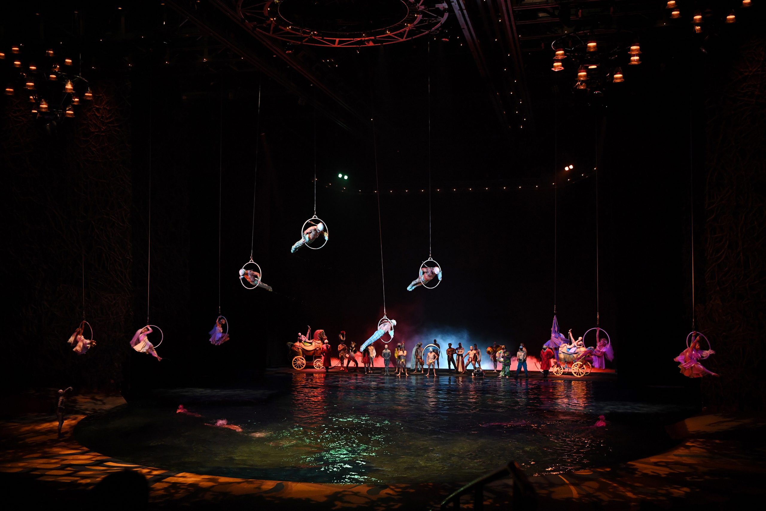 MGM Resorts, Las Vegas’ Biggest Acts Return To The Stage